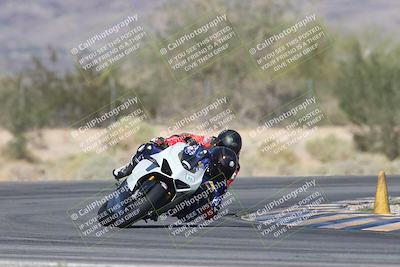 media/Oct-30-2025-Racers Edge (Thu) [[dabbdaf680]]/2-A Group/Session 5 (Turn 6)/